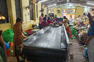 https://swachhamevajayate.com/wp-content/uploads/2025/10/blog1-2-300x200.jpeg
